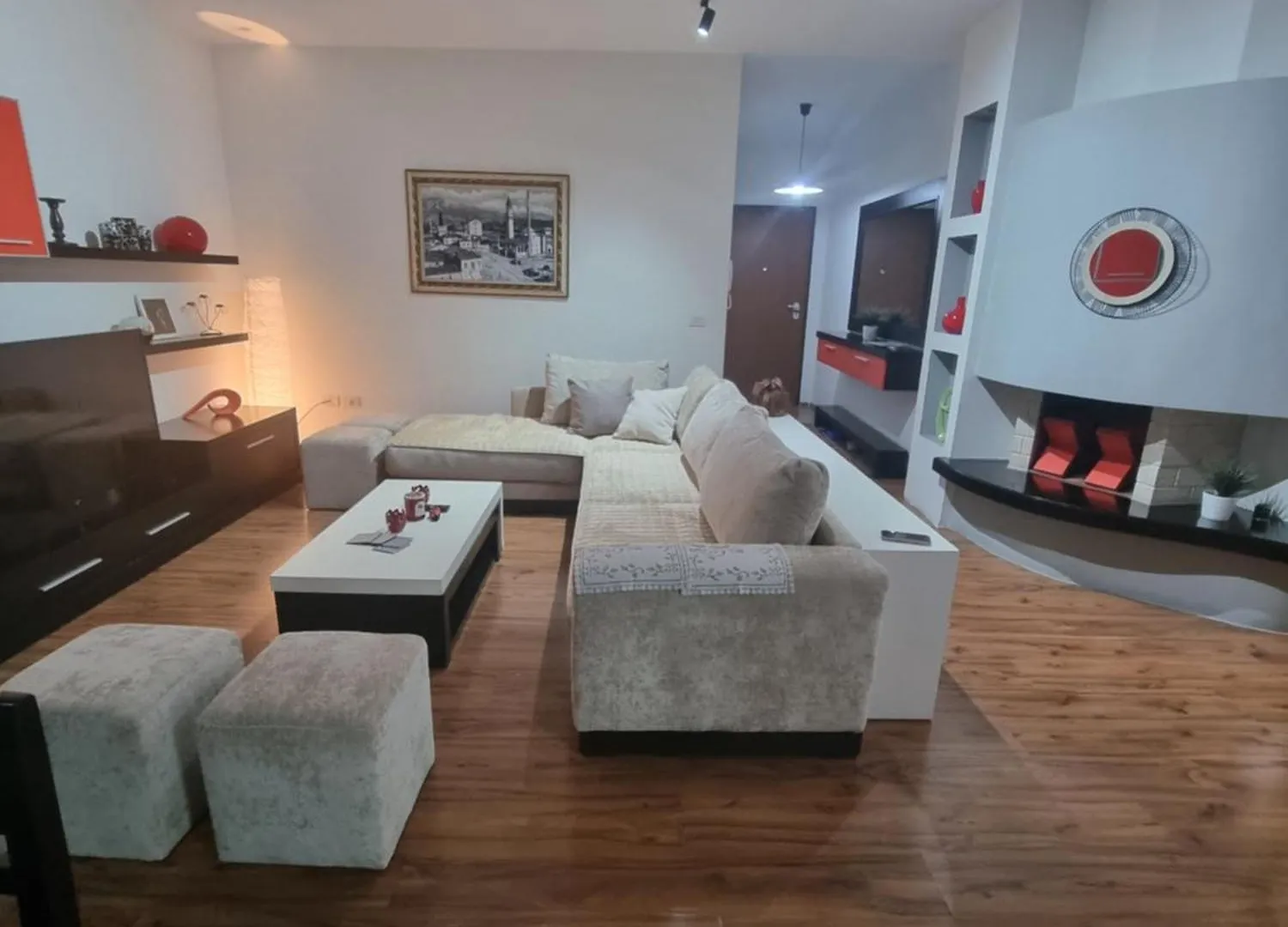 Grand Central Apartment Lth Tirana Albania