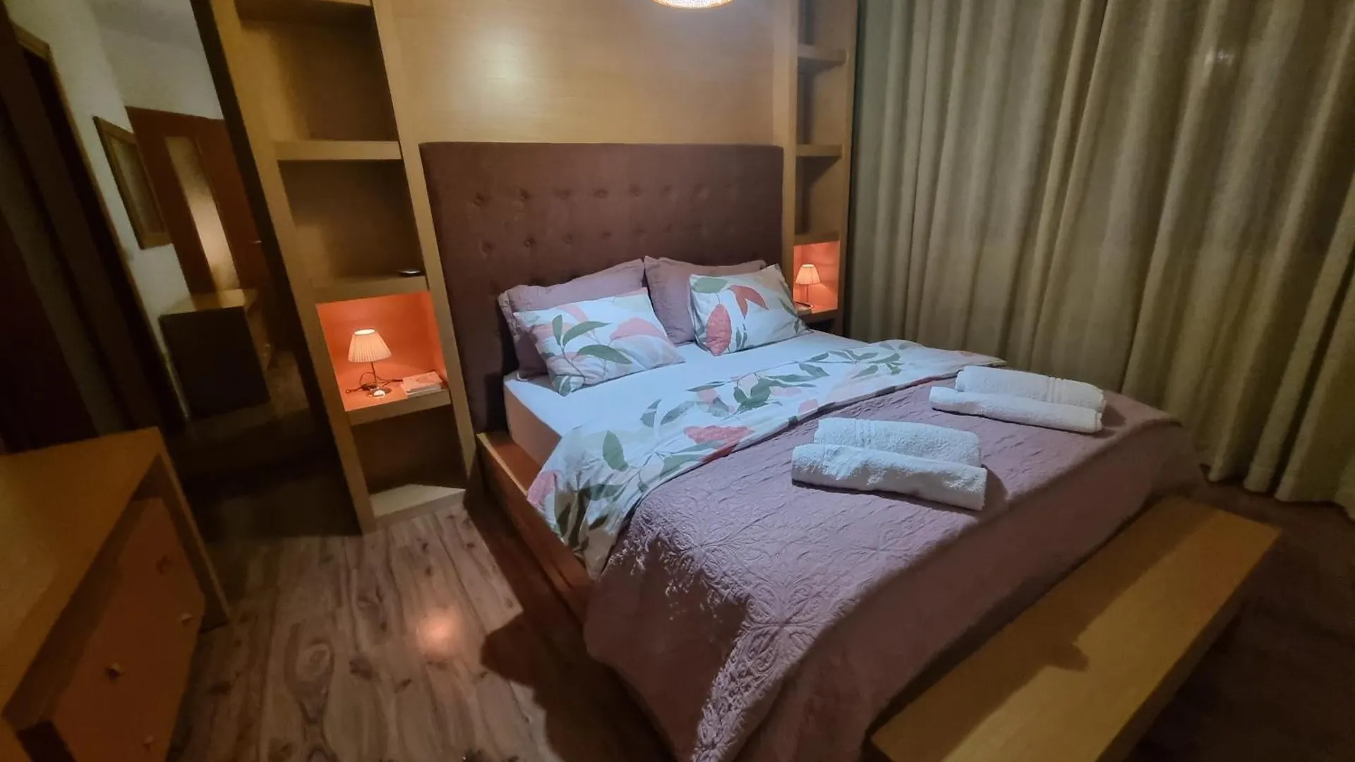 Grand Central Apartment Lth Tirana Albania
