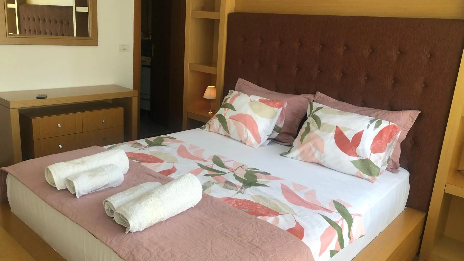 Grand Central Apartment Lth Tirana